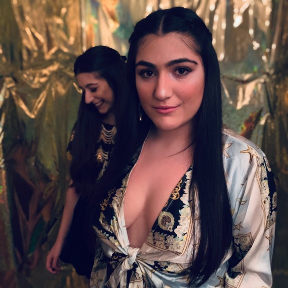 Meet your Posher, Kerry - Picture 2 of 2